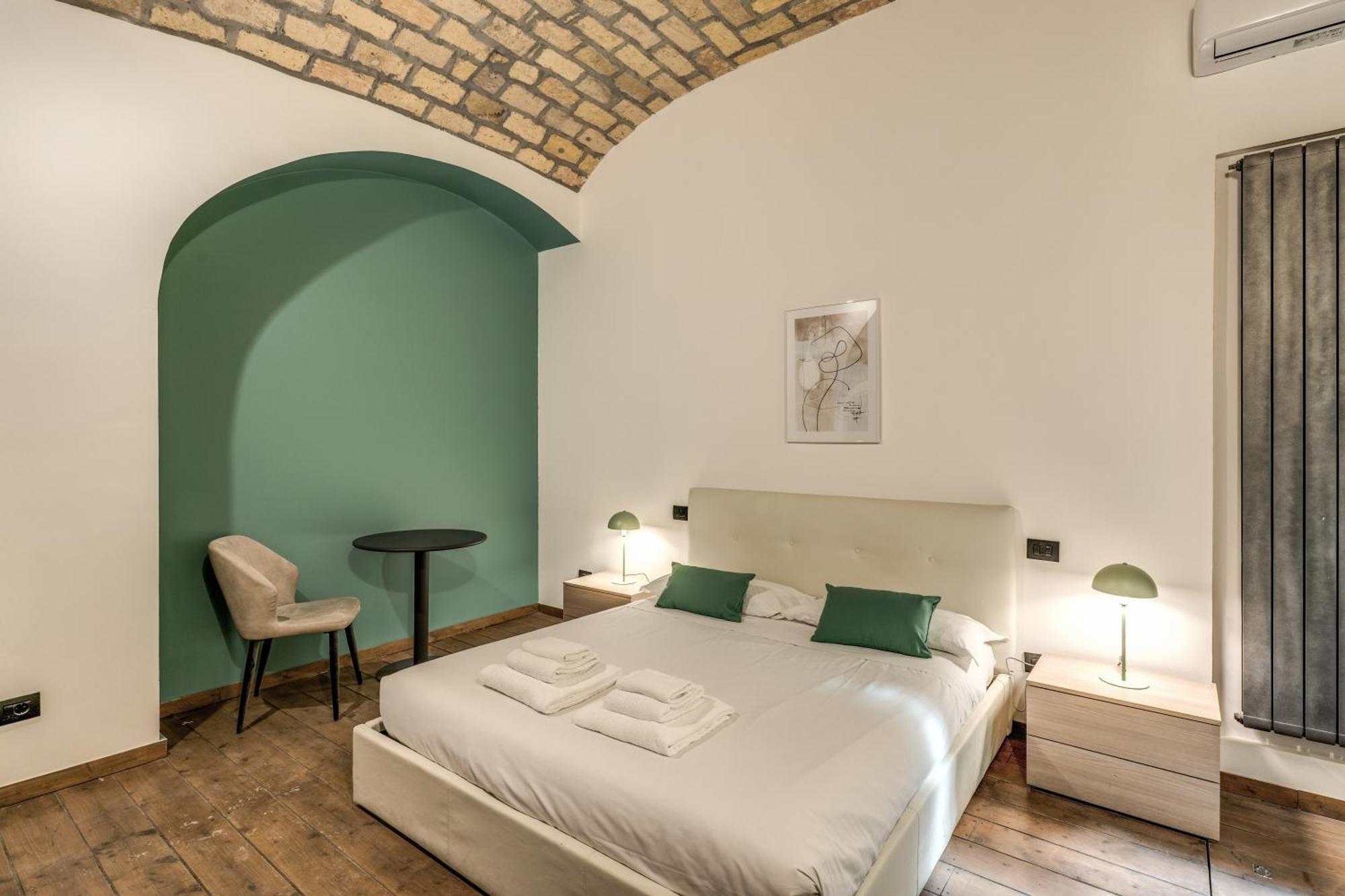Spacious Close Vatican Apartamento